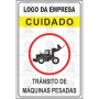 Cuidado - trânsito de máquinas pesadas